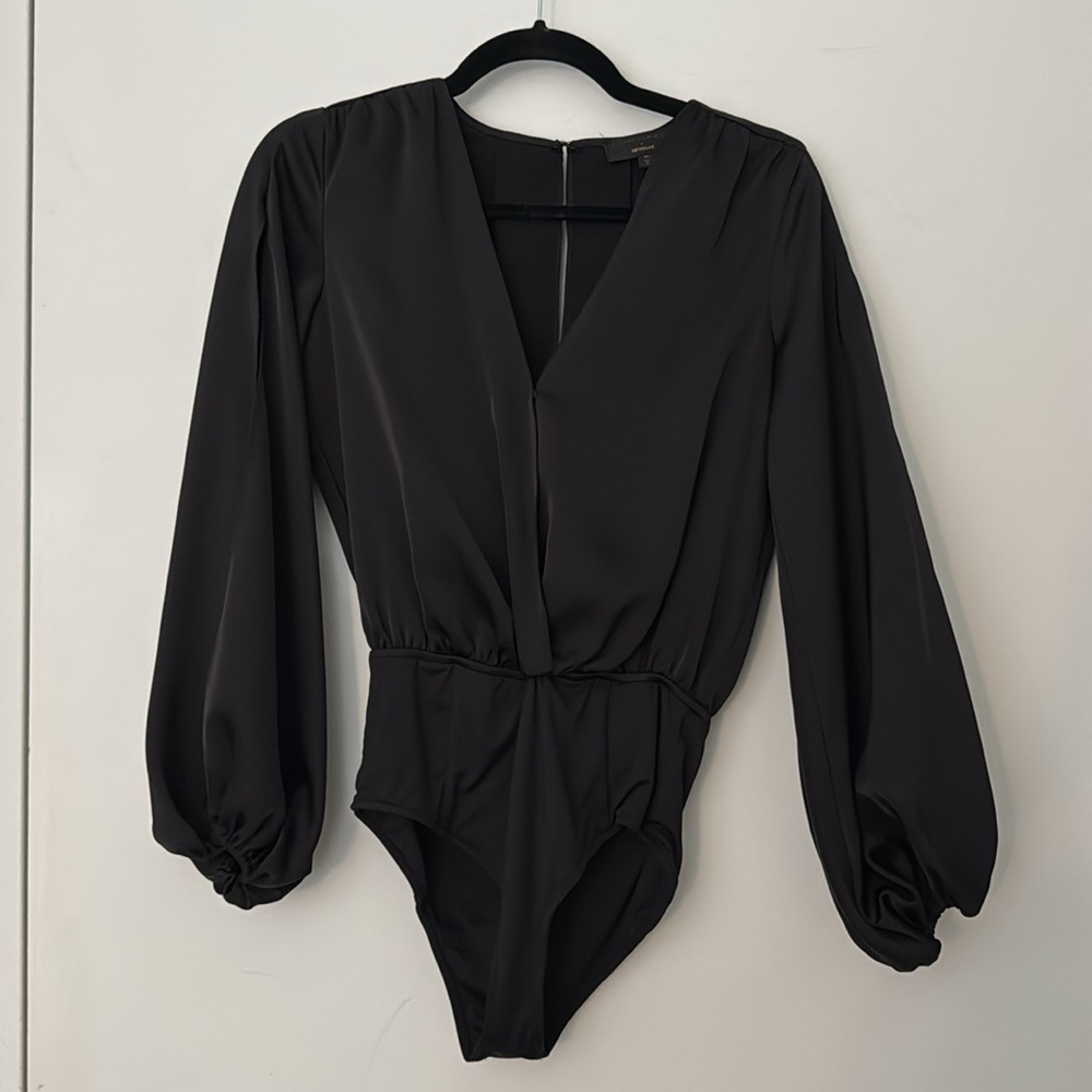 Revolve Black Long Sleeve Bodysuit XS